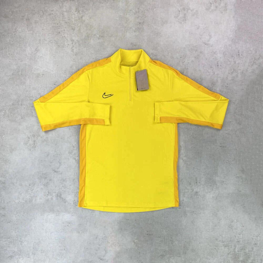 nke "yellow"