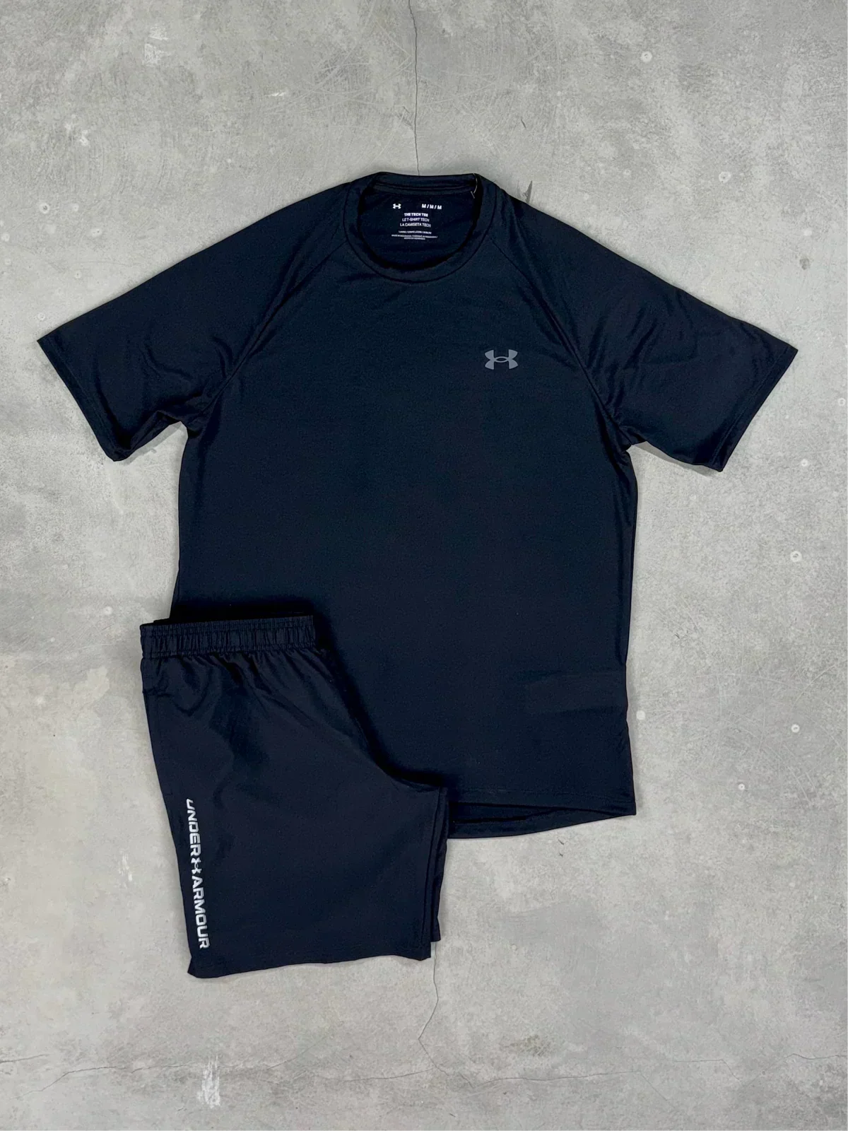 un/arm short set - black